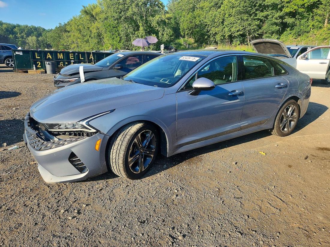 2022 KIA K5