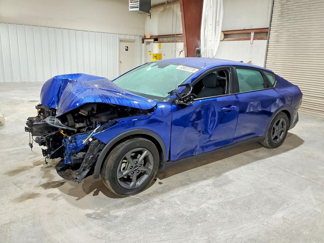 2025 KIA K4