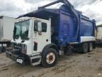 2010 MACK MRU613