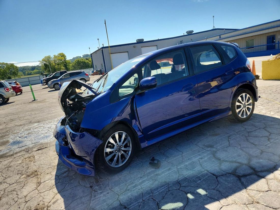 2013 HONDA FIT