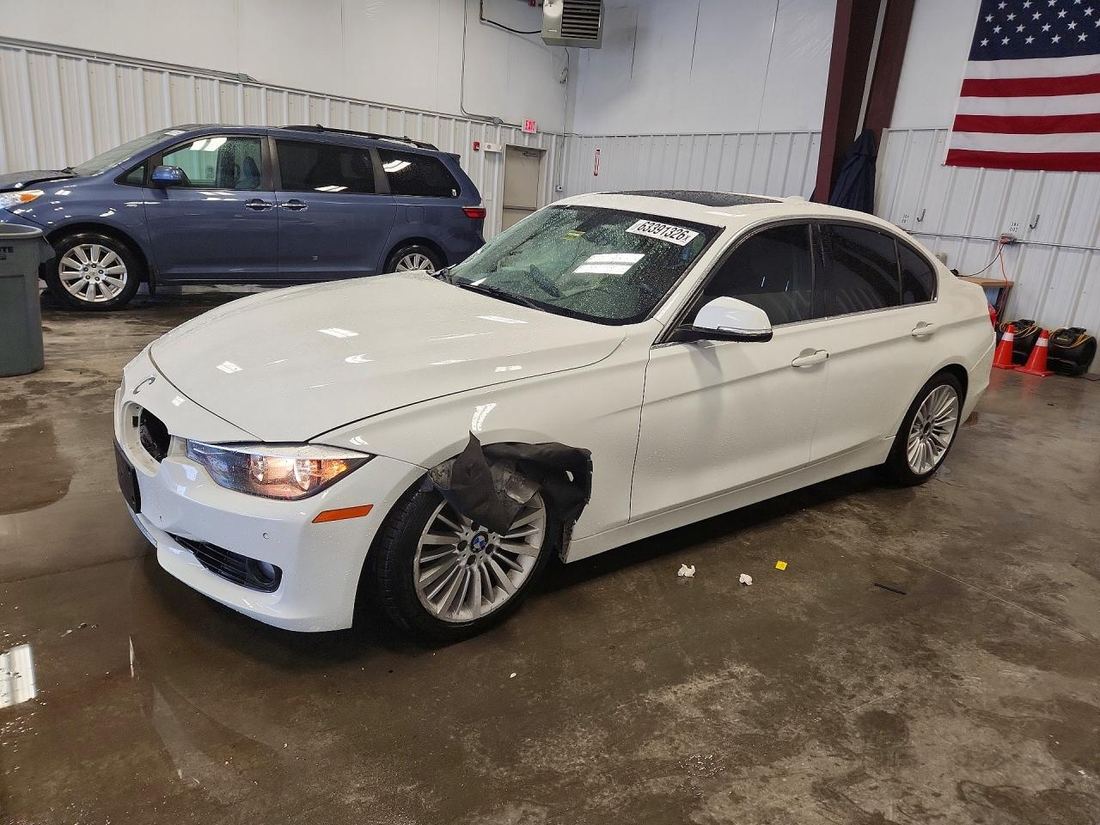 2015 BMW 328