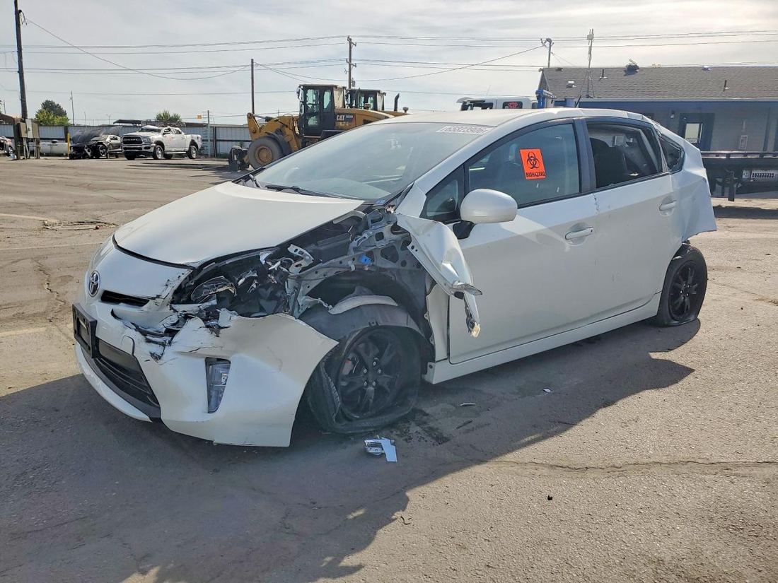 2015 TOYOTA PRIUS