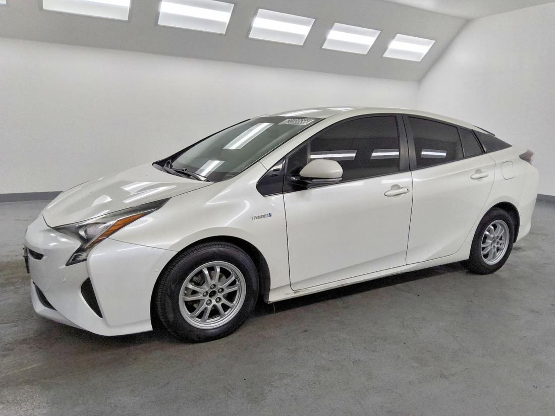 2018 TOYOTA PRIUS