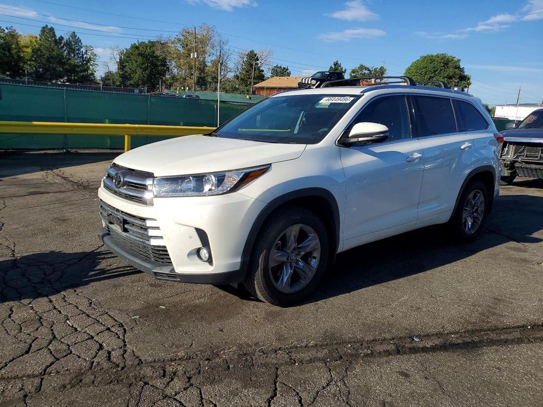 2018 TOYOTA HIGHLANDER