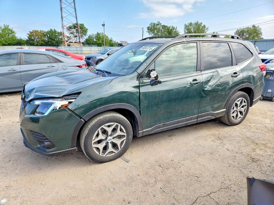 2024 SUBARU FORESTER