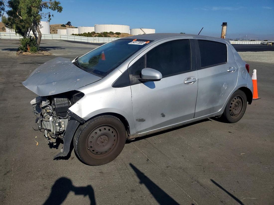 2015 TOYOTA YARIS