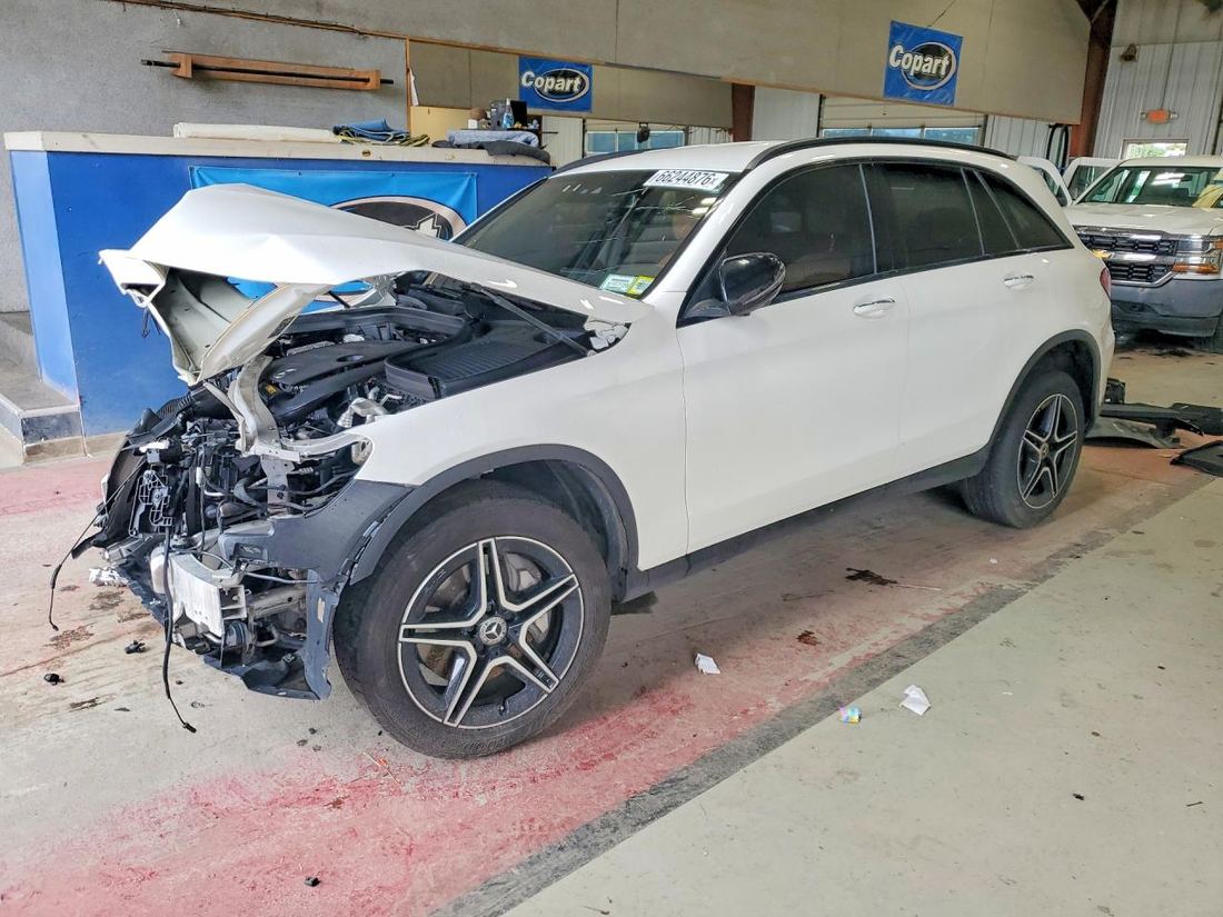 2022 MERCEDES-BENZ GLC