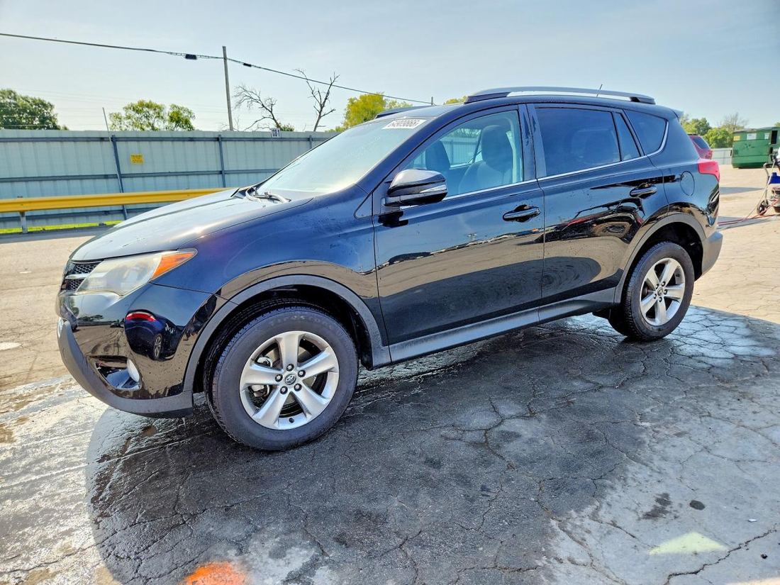 2015 TOYOTA RAV4