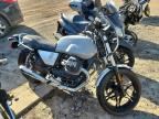 2018 MOTO GUZZI V7 III
