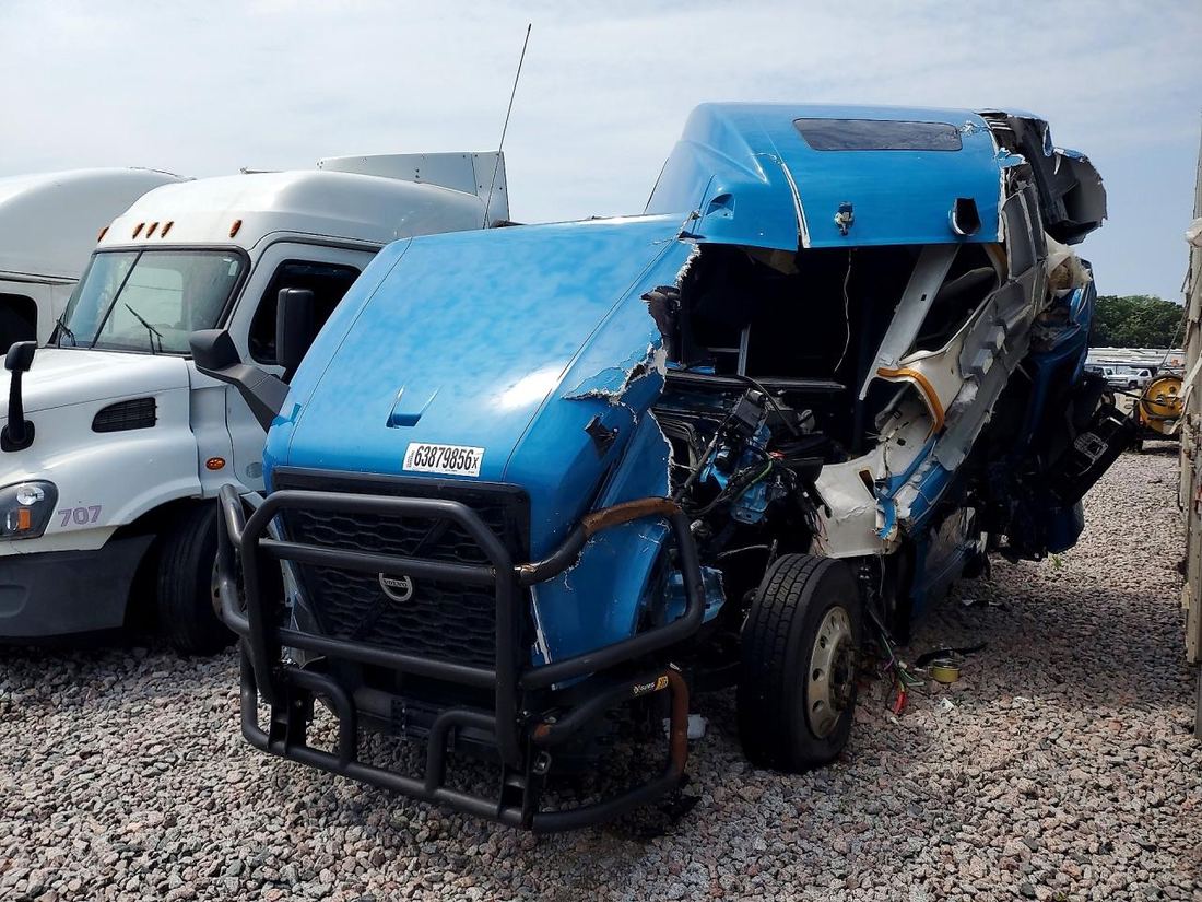 2024 VOLVO VNL