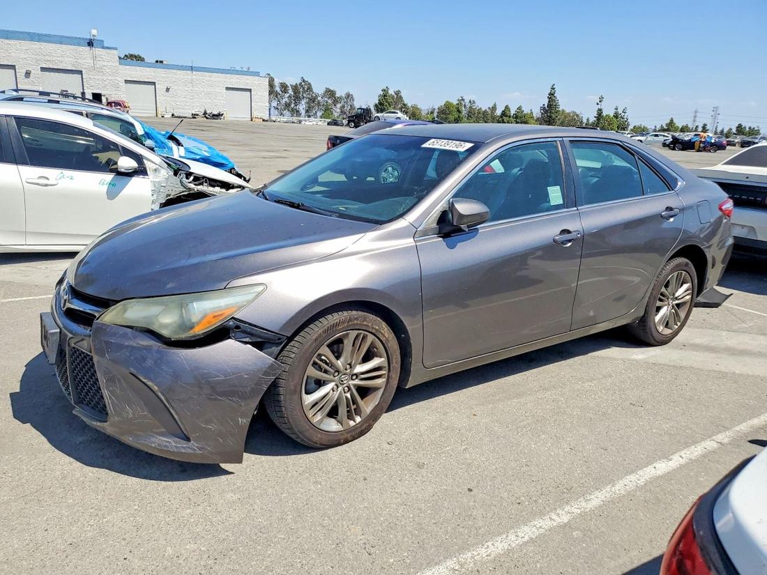 2017 TOYOTA CAMRY