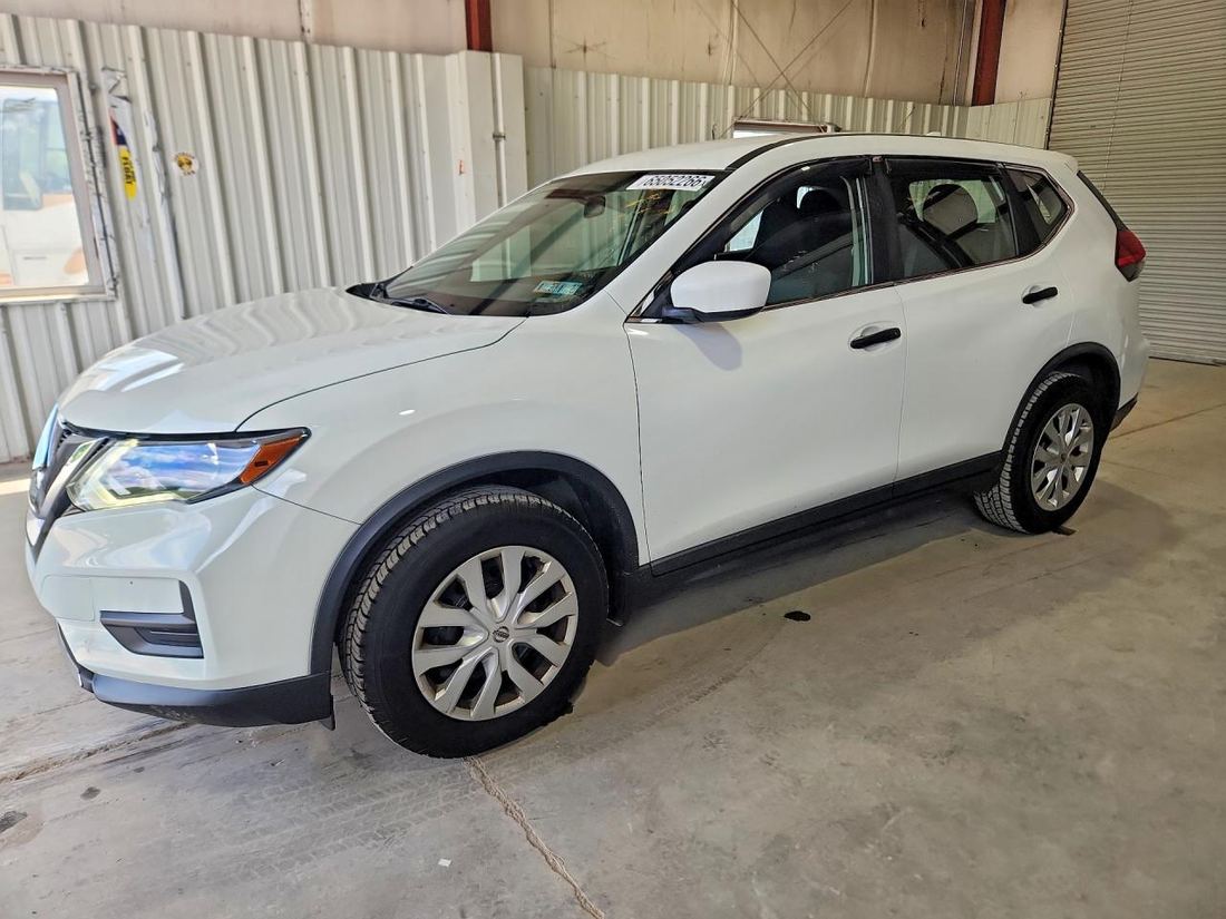 2017 NISSAN ROGUE