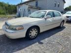 2003 LINCOLN TOWN CAR