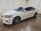 2017 LEXUS ES