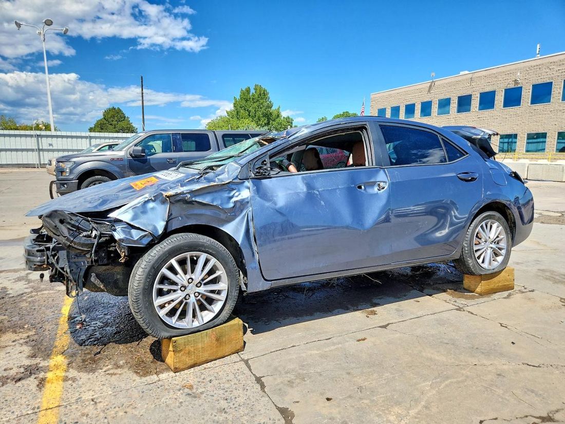2014 TOYOTA COROLLA