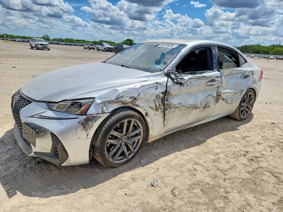 2019 LEXUS IS