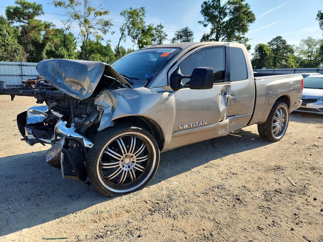 2006 NISSAN TITAN