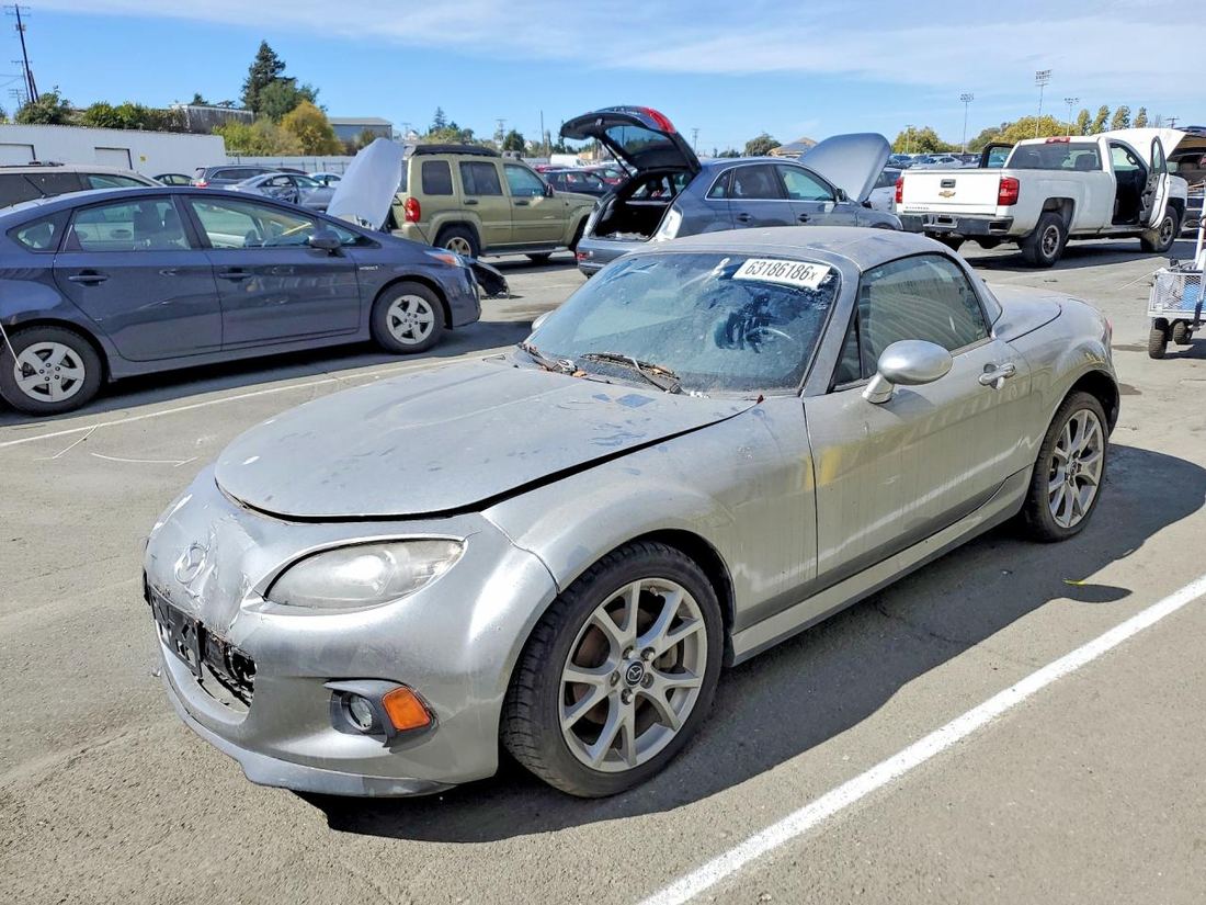 2013 MAZDA MX-5 MIATA