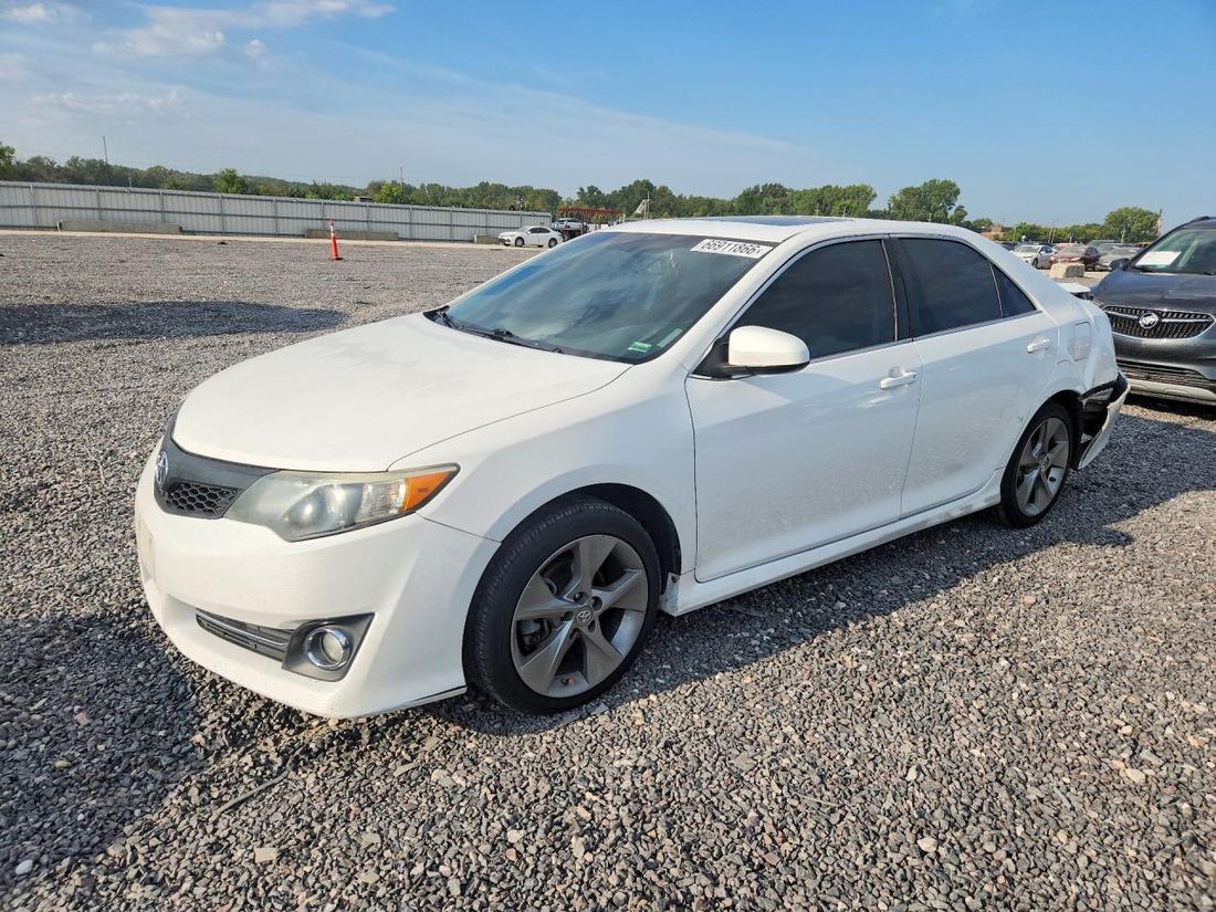 2013 TOYOTA CAMRY