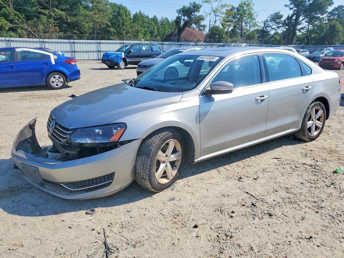 2013 VOLKSWAGEN PASSAT