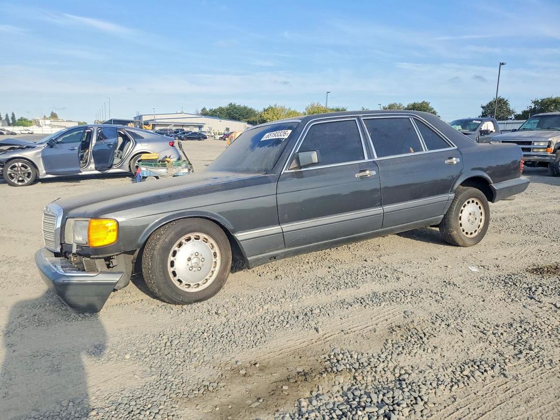 1990 MERCEDES-BENZ 350