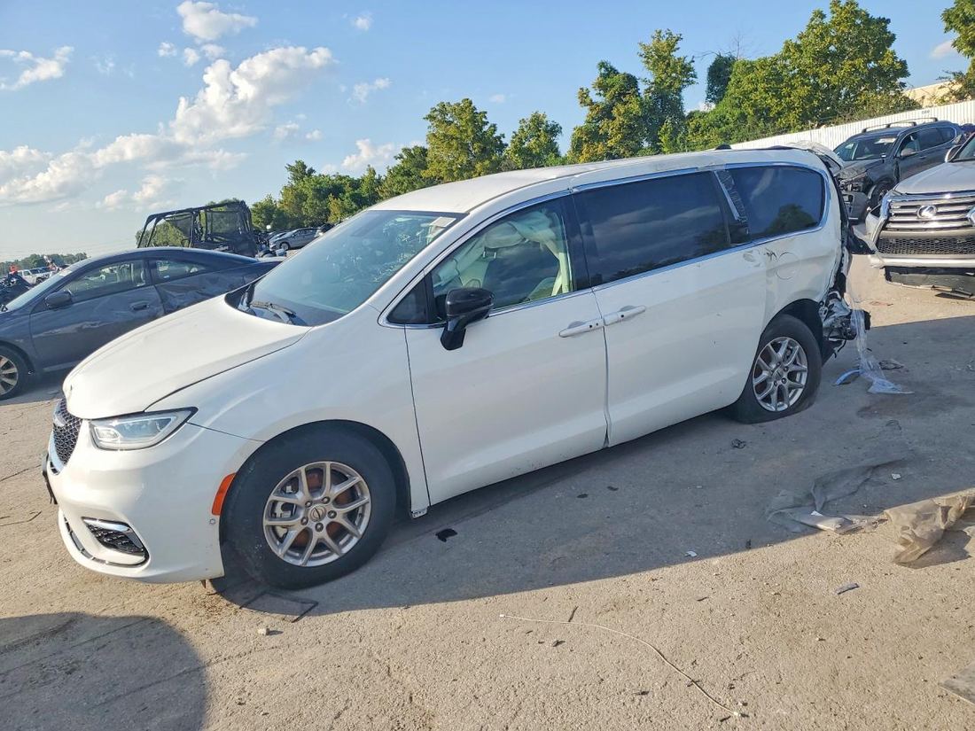2024 CHRYSLER PACIFICA