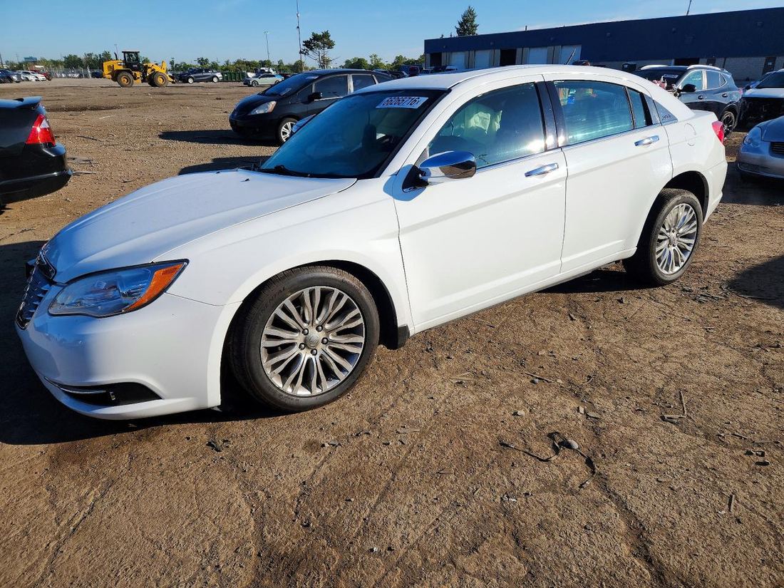 2012 CHRYSLER 200