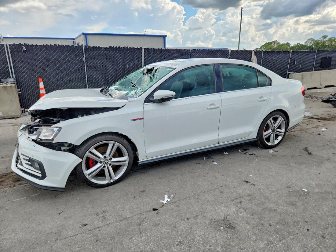 2016 VOLKSWAGEN JETTA