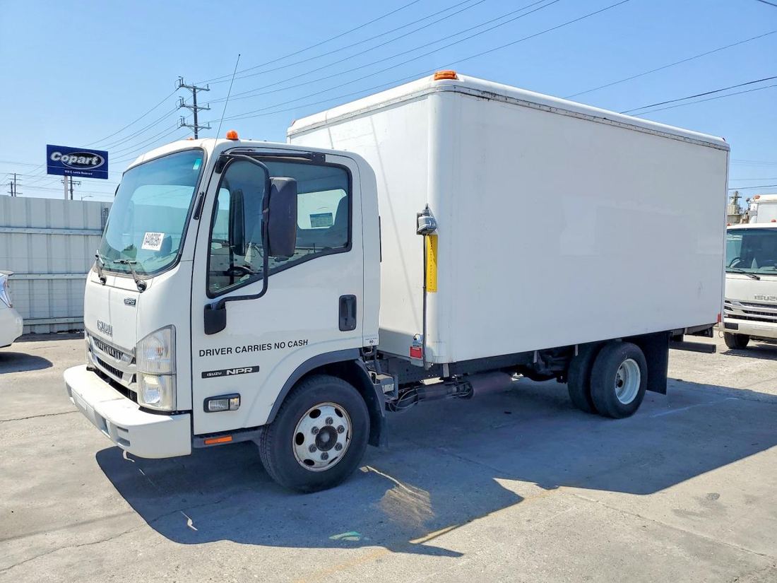 2017 ISUZU NPR