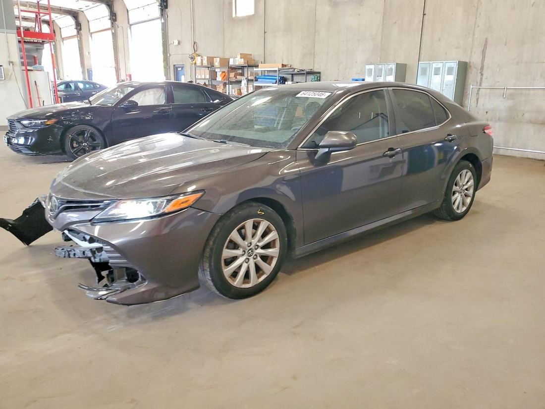 2018 TOYOTA CAMRY