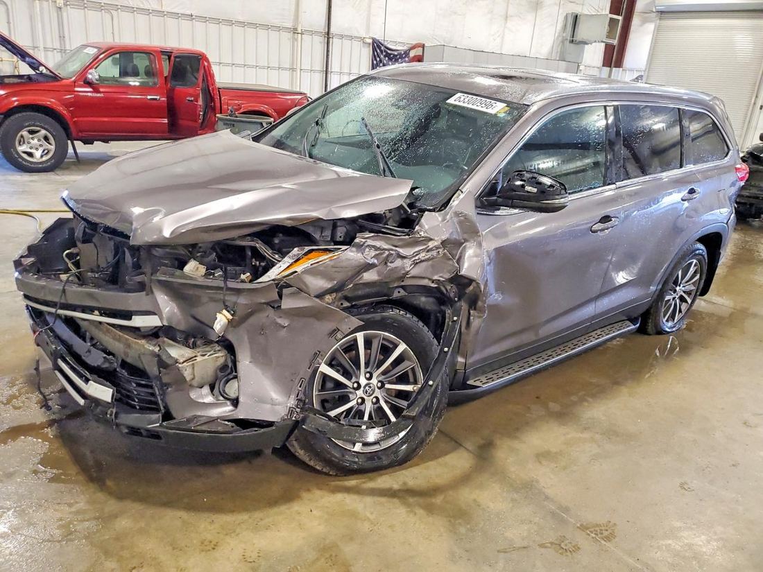 2019 TOYOTA HIGHLANDER