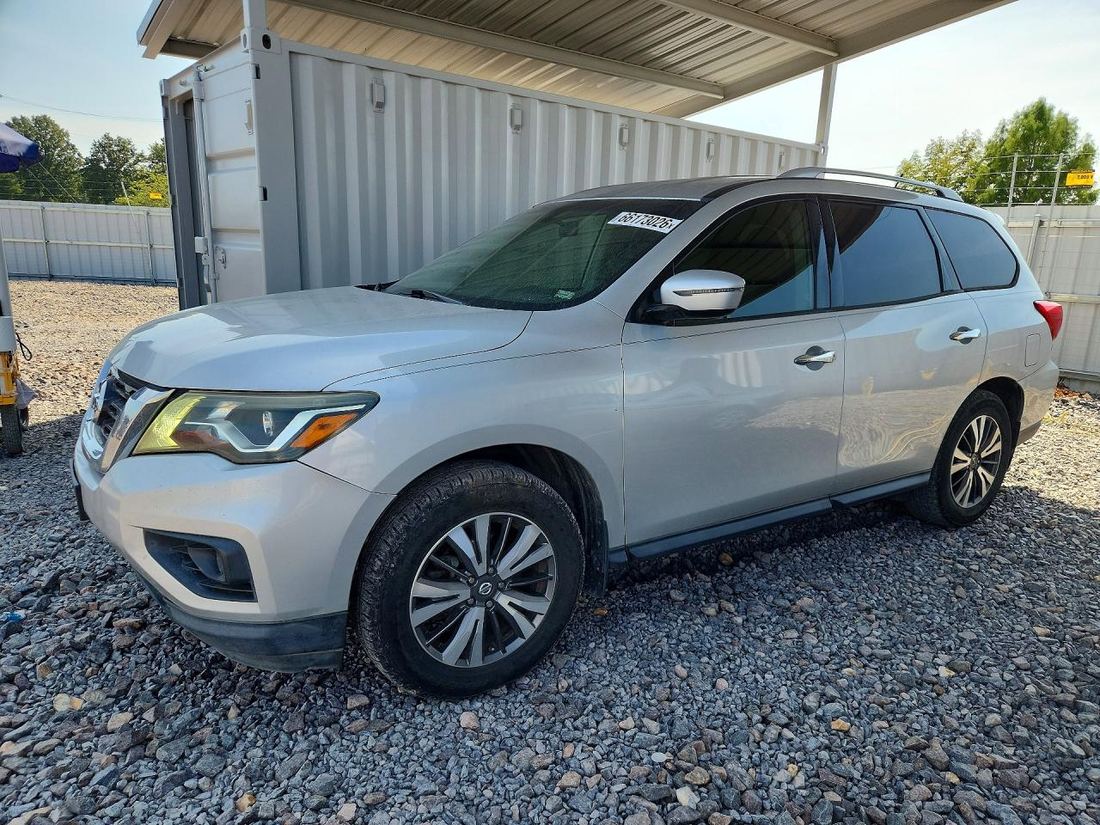 2017 NISSAN PATHFINDER