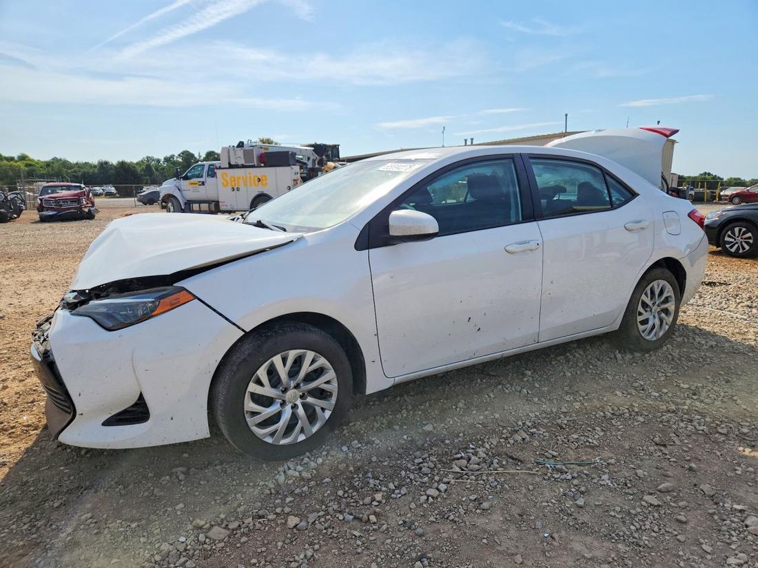 2018 TOYOTA COROLLA