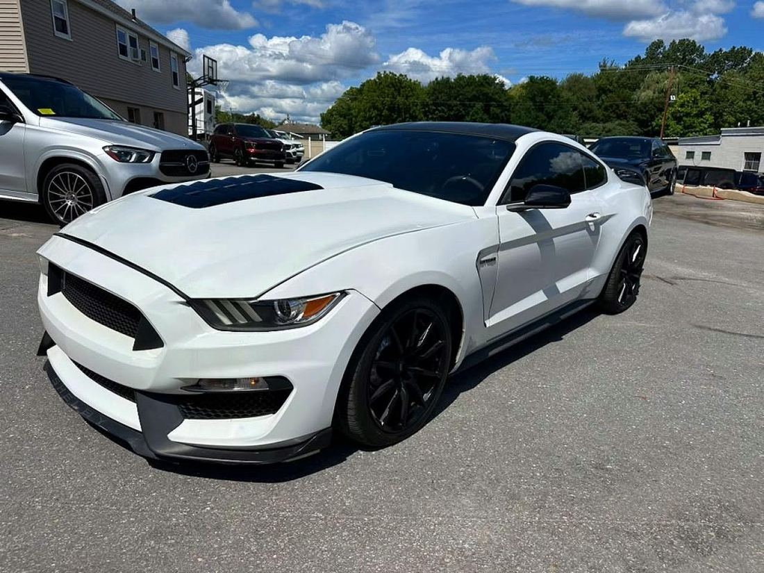 2017 FORD MUSTANG