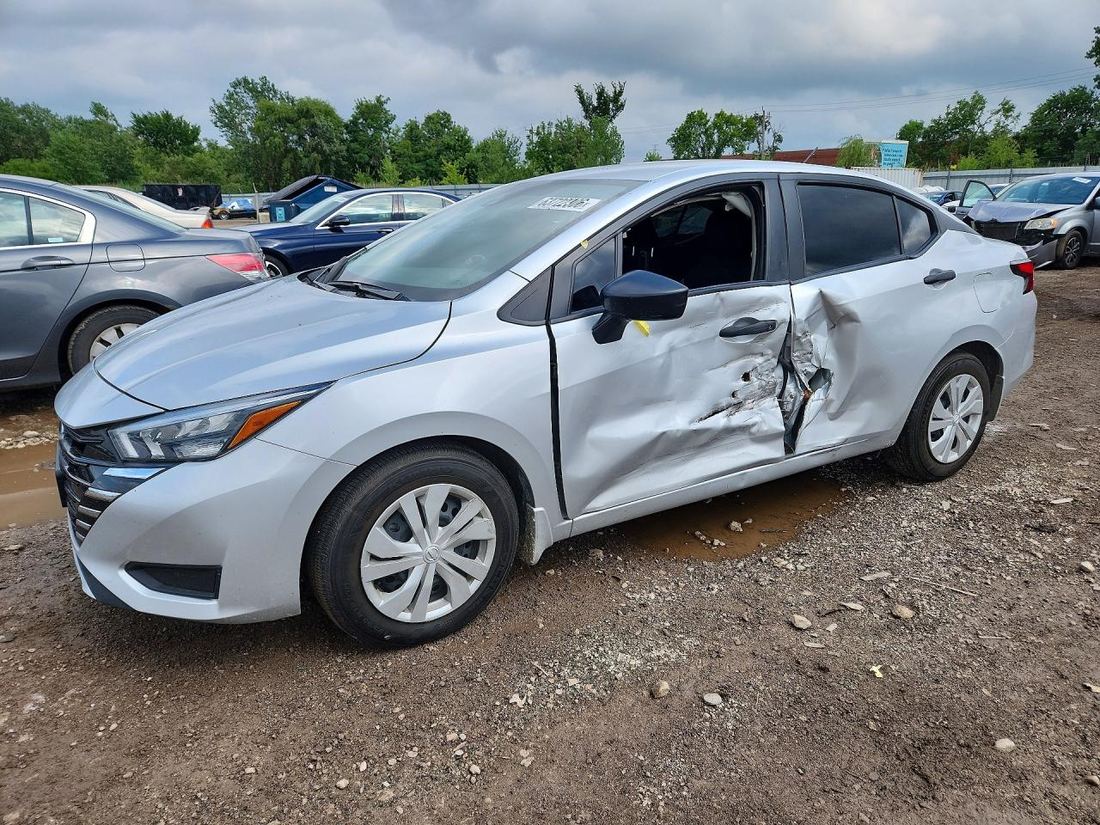 2025 NISSAN VERSA