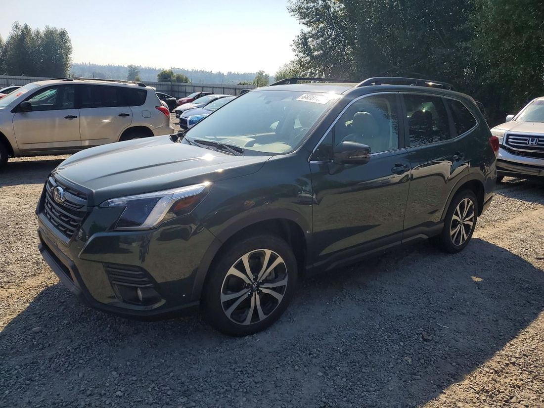2022 SUBARU FORESTER