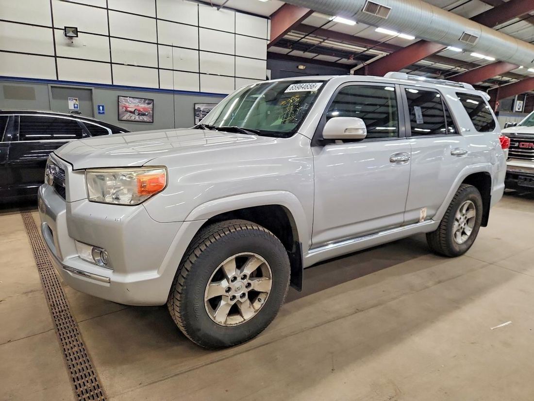 2012 TOYOTA 4 RUNNER