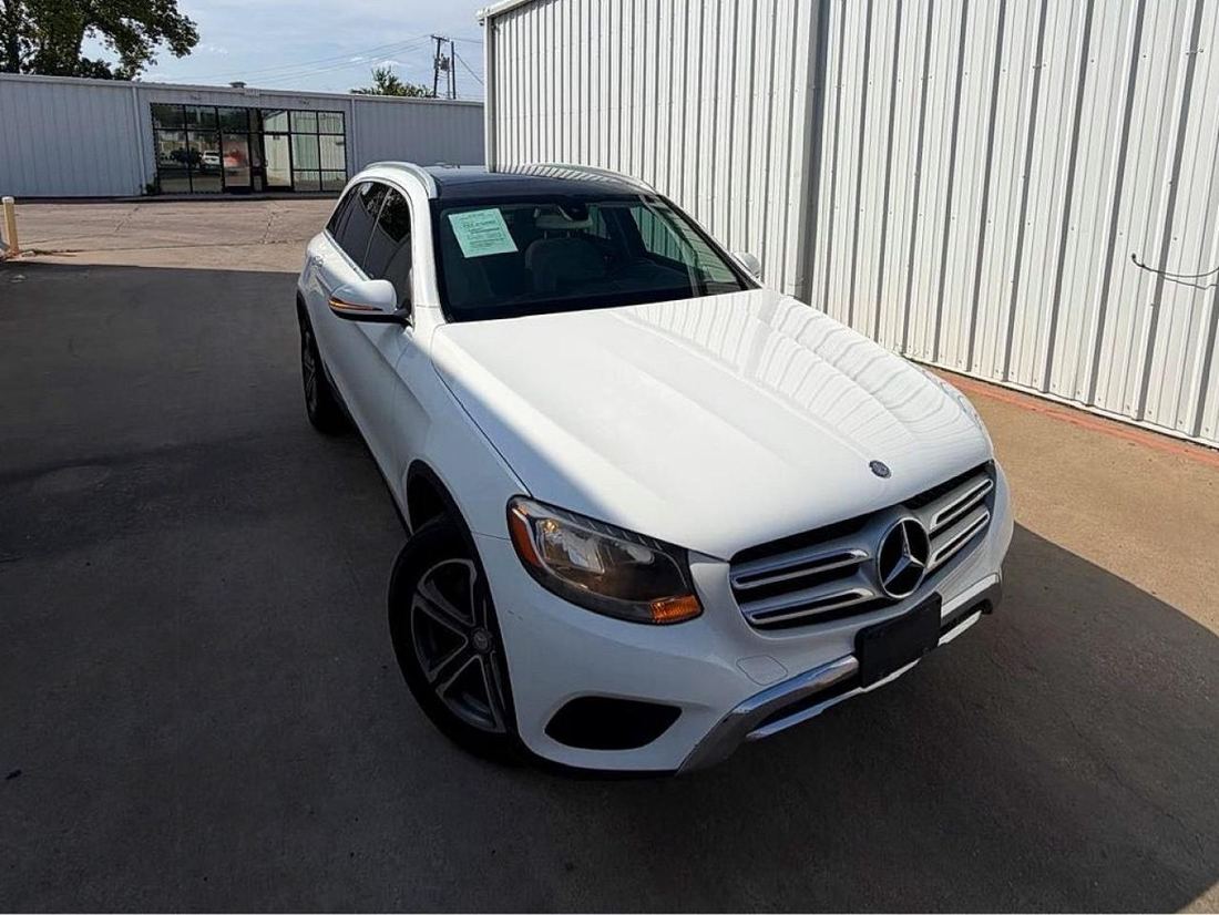 2016 MERCEDES-BENZ GLC