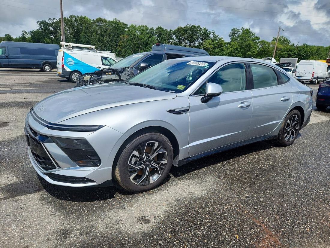 2025 HYUNDAI SONATA