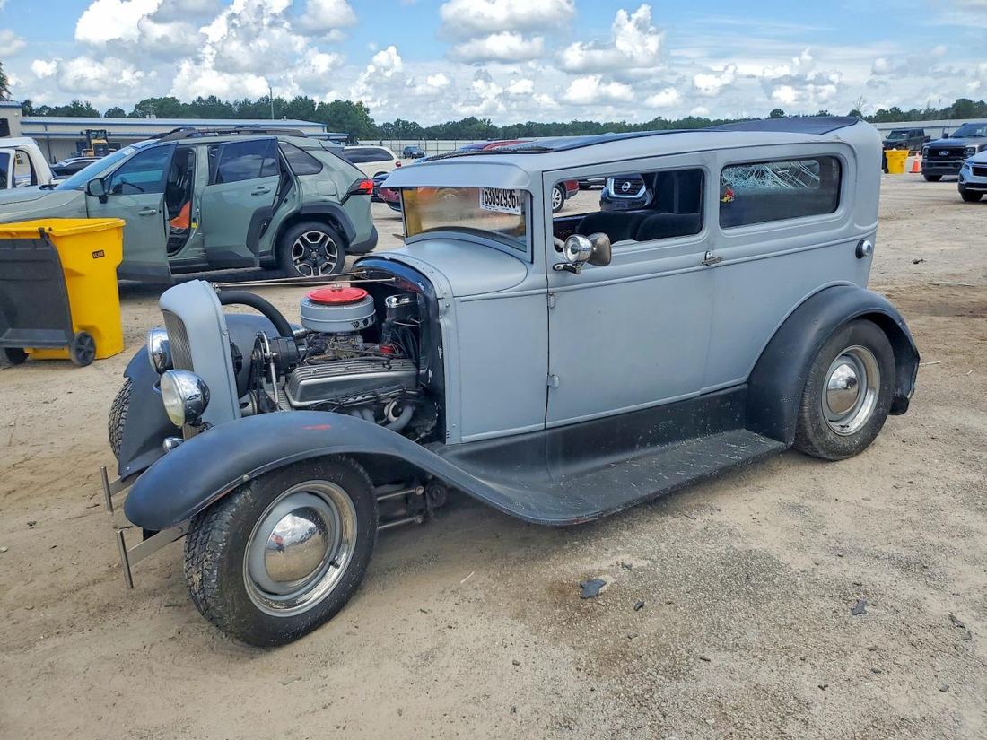 1930 FORD UK