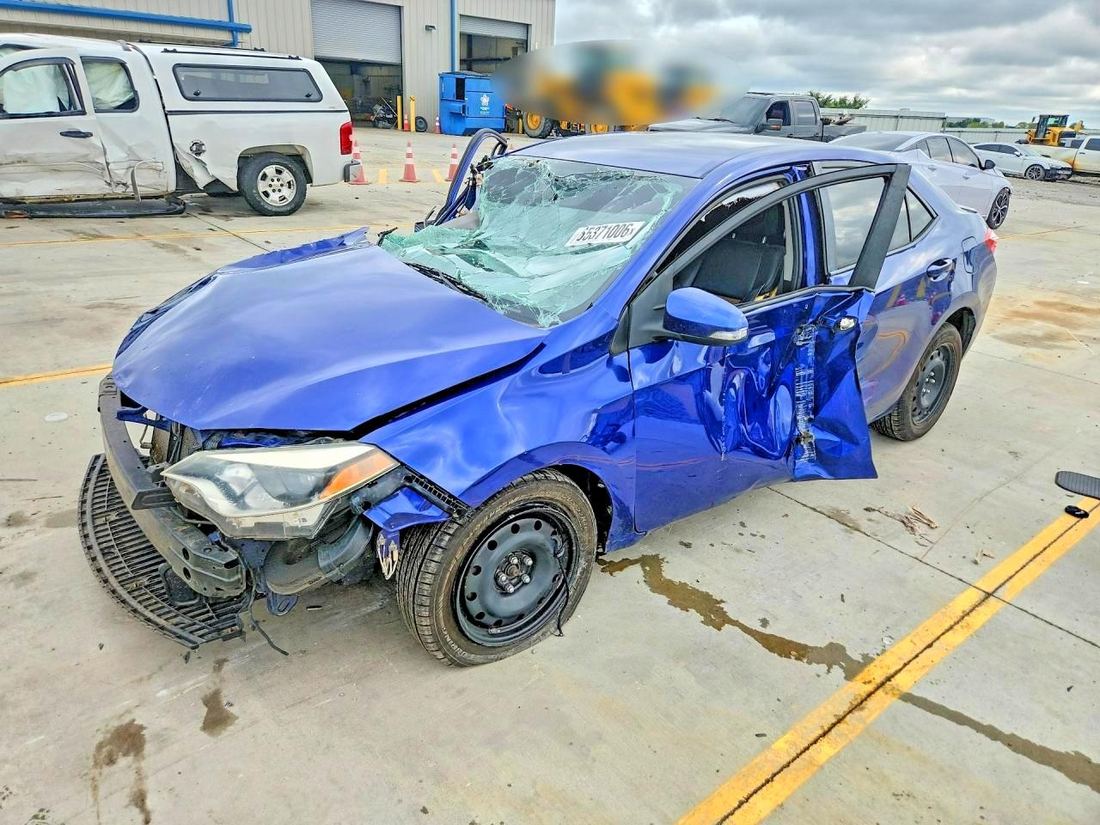 2015 TOYOTA COROLLA