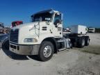 2015 MACK 600