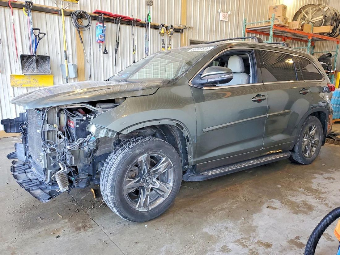2017 TOYOTA HIGHLANDER