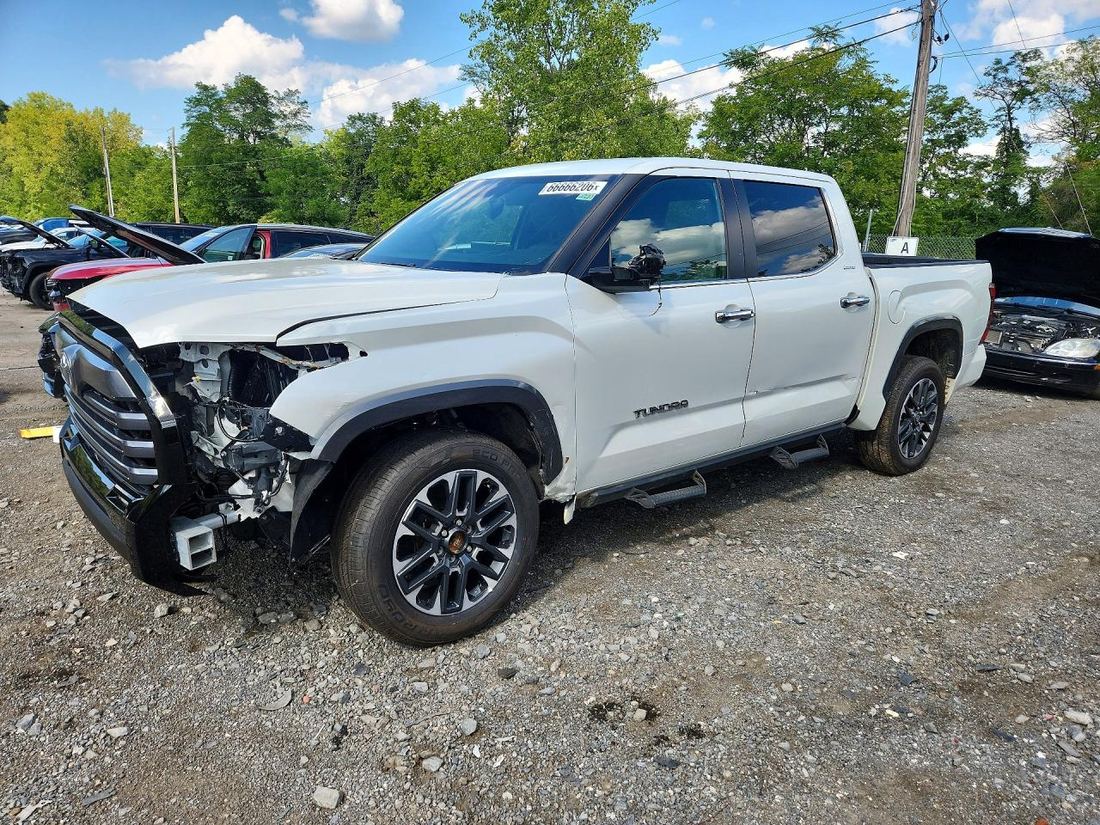 2025 TOYOTA TUNDRA