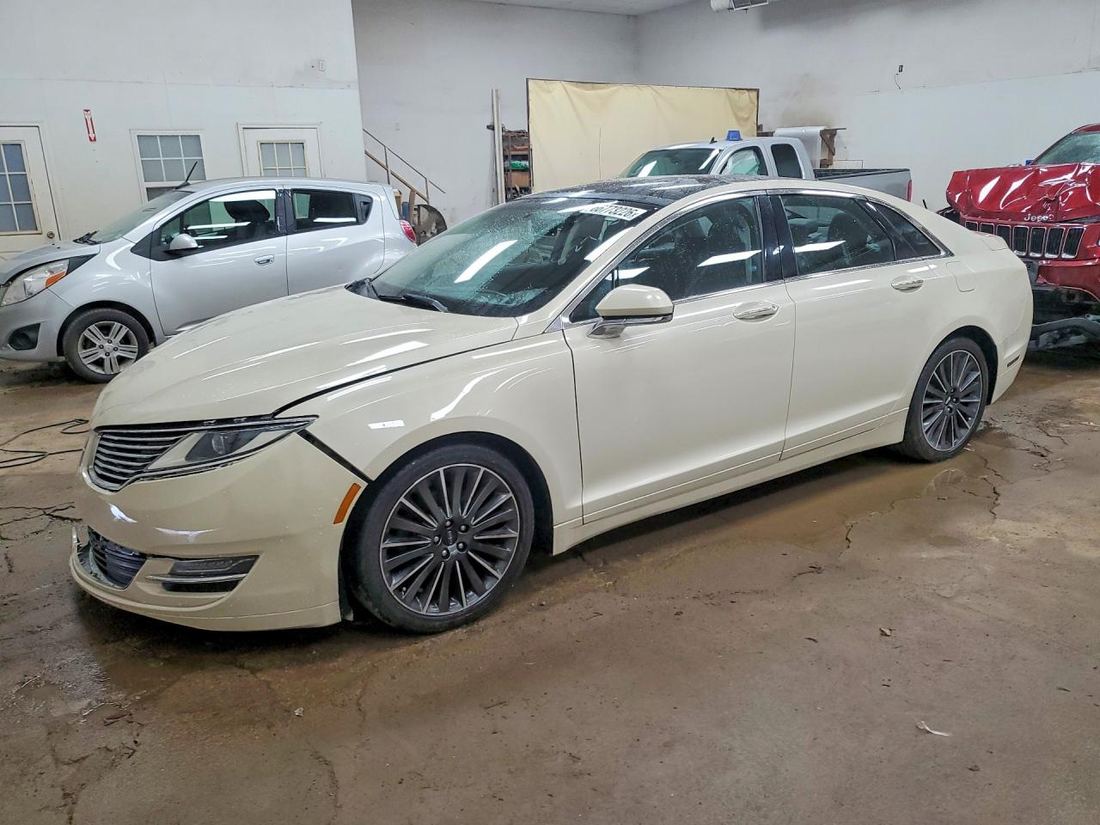 2016 LINCOLN MKZ