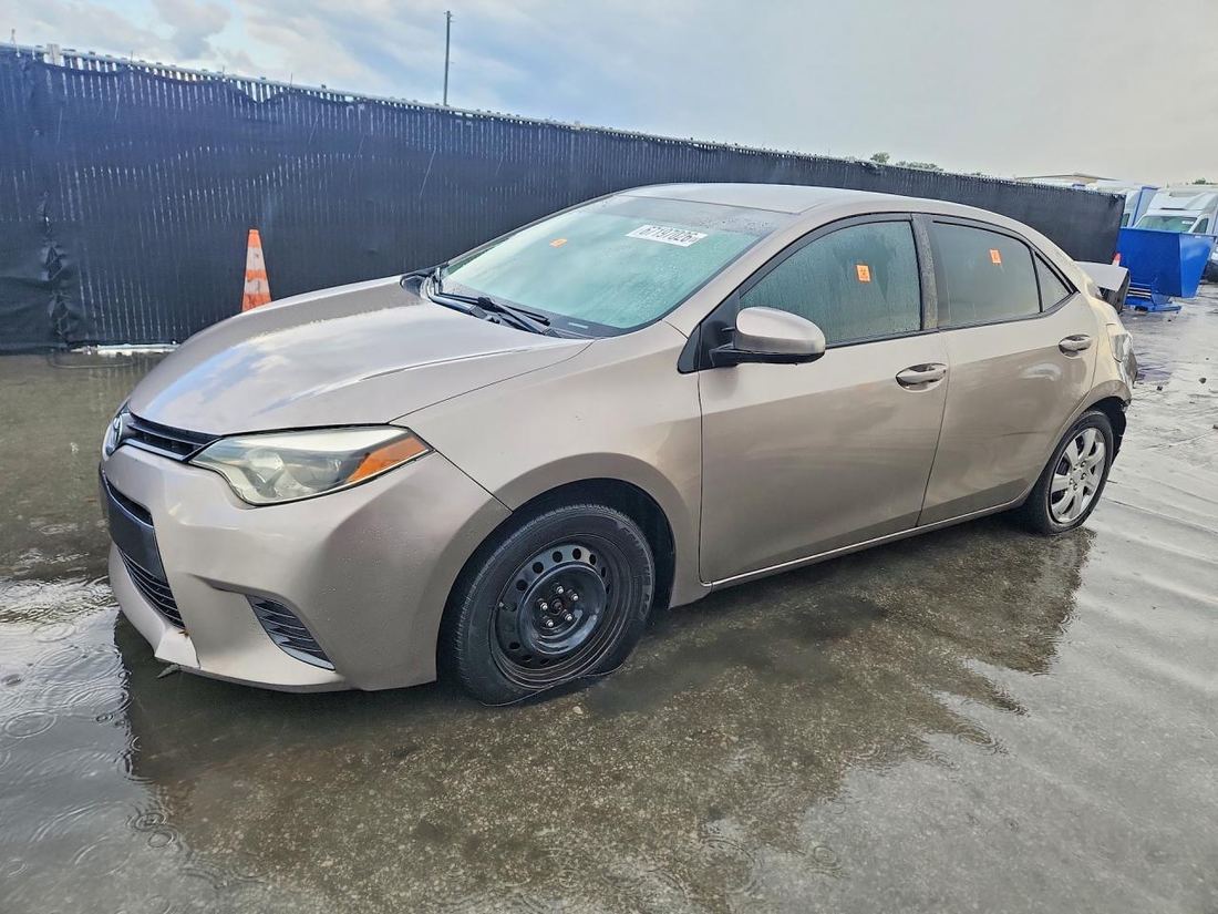 2016 TOYOTA COROLLA