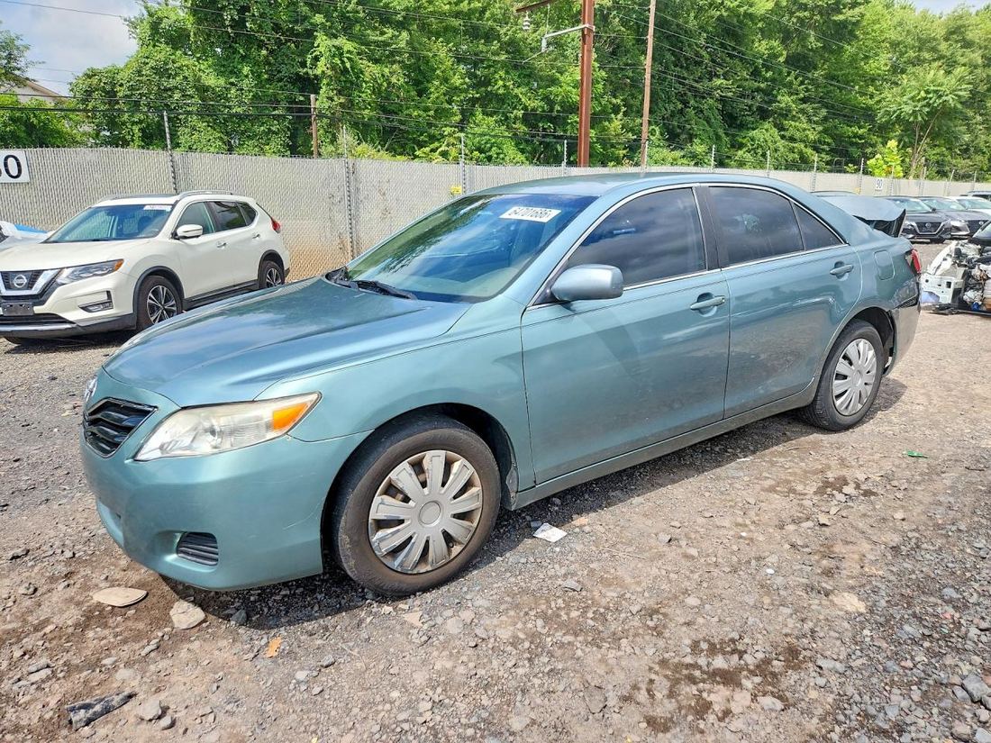 2010 TOYOTA CAMRY