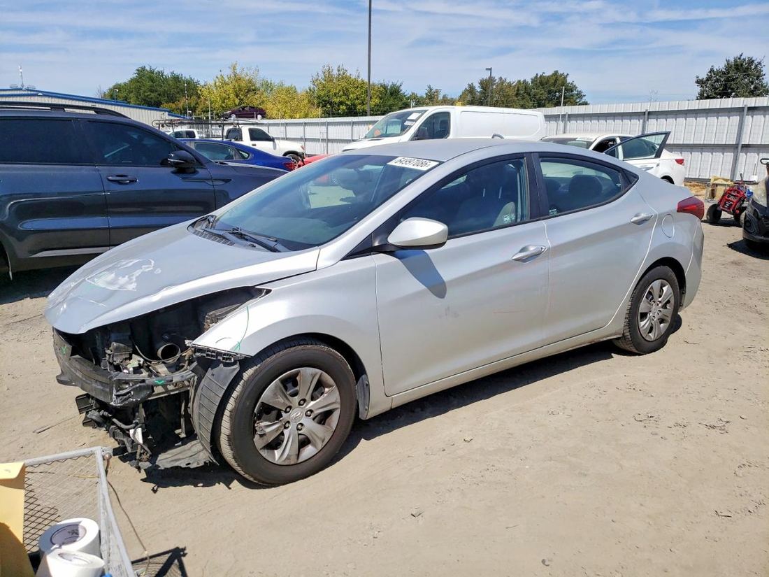 2016 HYUNDAI ELANTRA