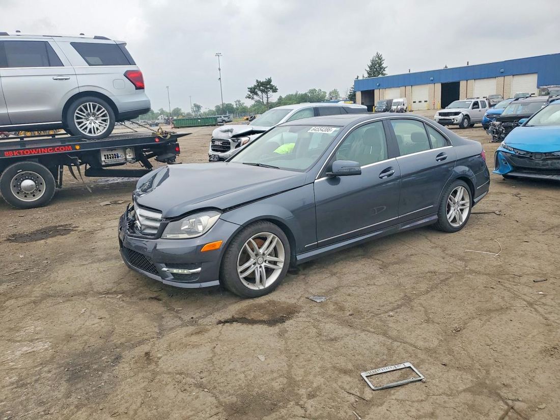 2014 MERCEDES-BENZ C