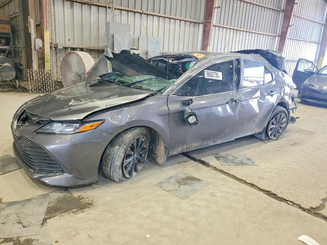 2018 TOYOTA CAMRY